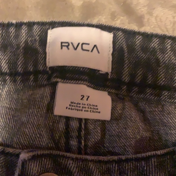 RVCA black ripped jean shorts. Size 27 - Picture 5 of 5